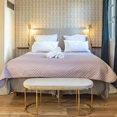 Appartement Champagne En Terrasse - Elégant Et Discret Troyes